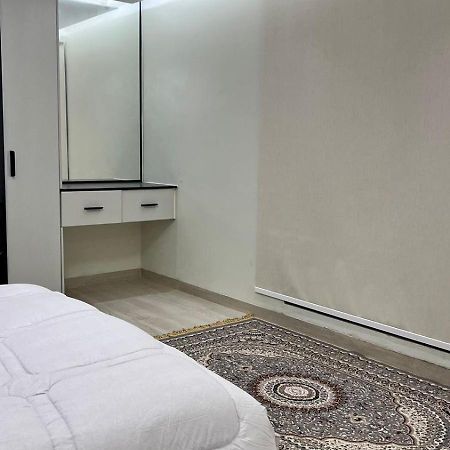 استراحة العزبة Villa Abu Dhabi Luaran gambar